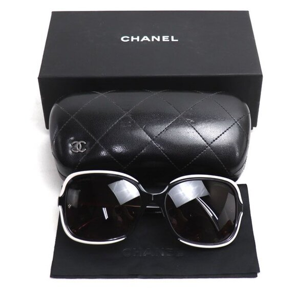 Chanel Sunglasses Black S5 Gray